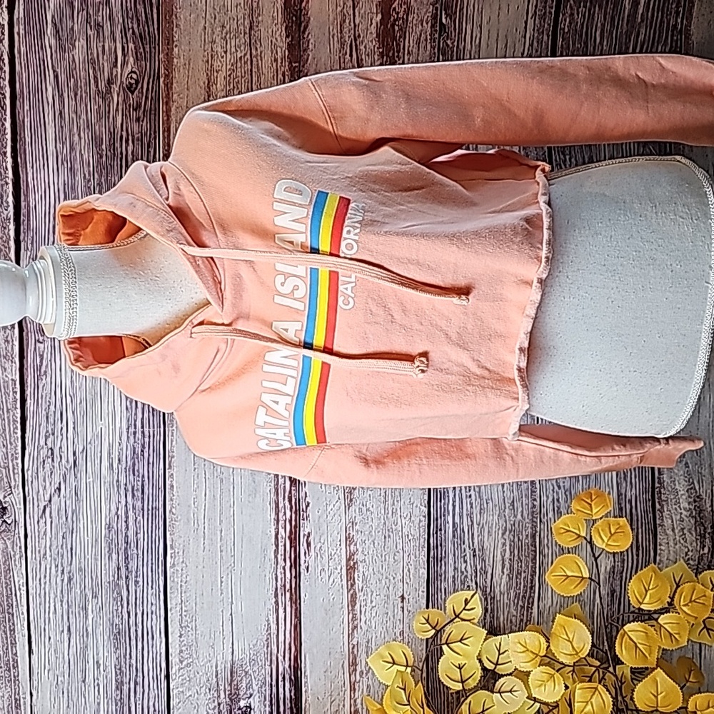 CATALINA ISLAND CALIFORNIA PEACH CROPPED LONG SLEEVE HOODED SWEATSHIRT